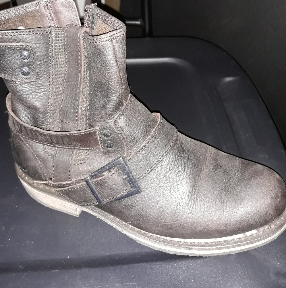 Boots